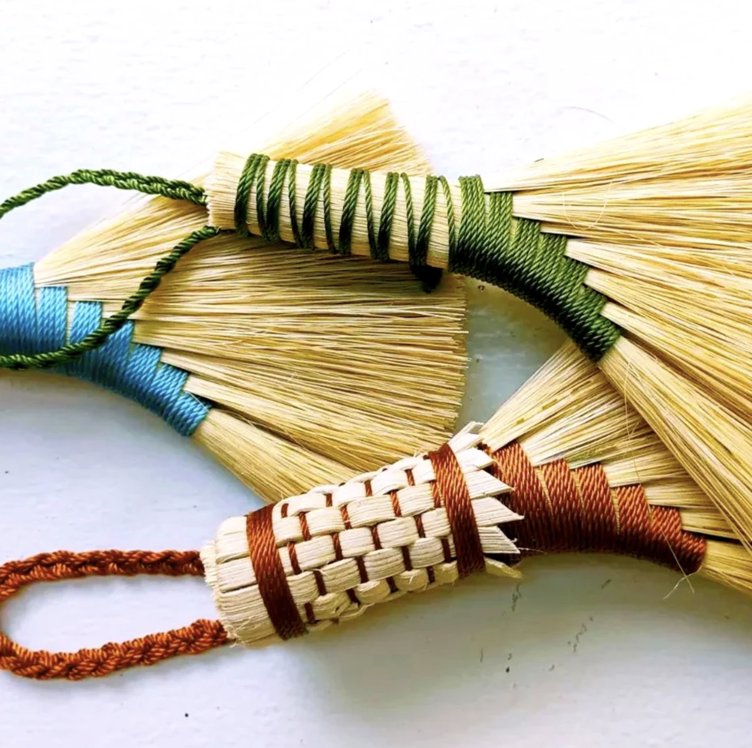 HAND-CRAFTED BROOMS WORKSHOP