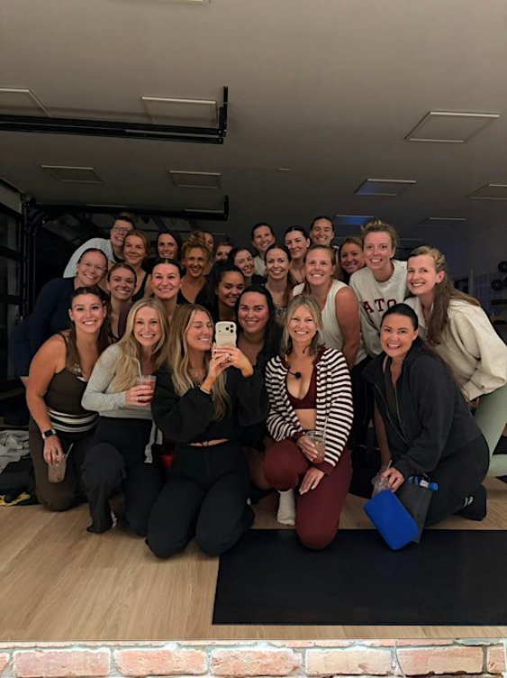 Ladies Night Out- Fit Girl Fall