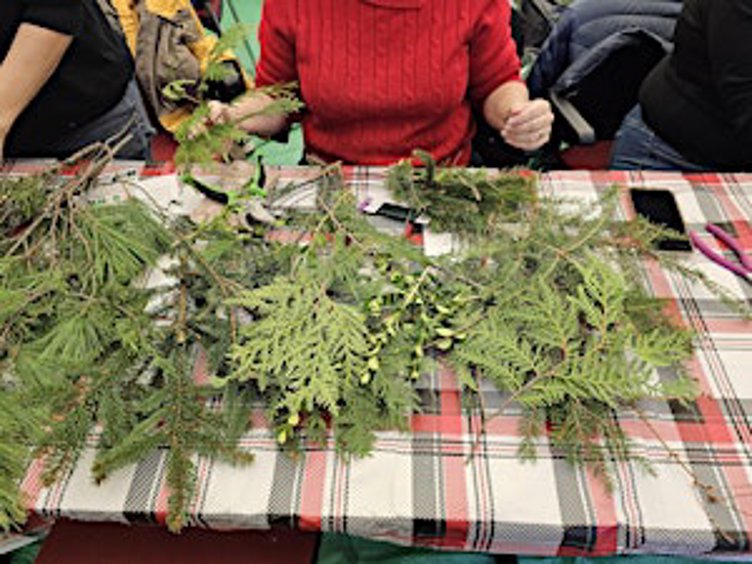 Holiday Wreath Workshop with the Master Gardener Volunteers - Hudson