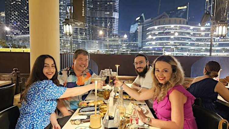 Dinner with New Friends: Milwaukee | Single Parents Edition