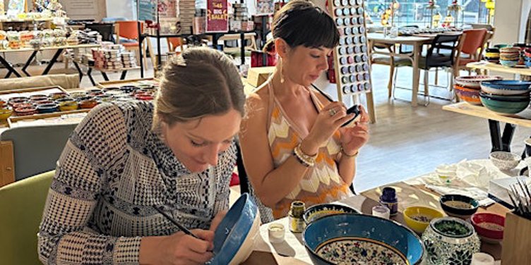 Painting Classes Chattanooga: Ceramic Plates & Bowls