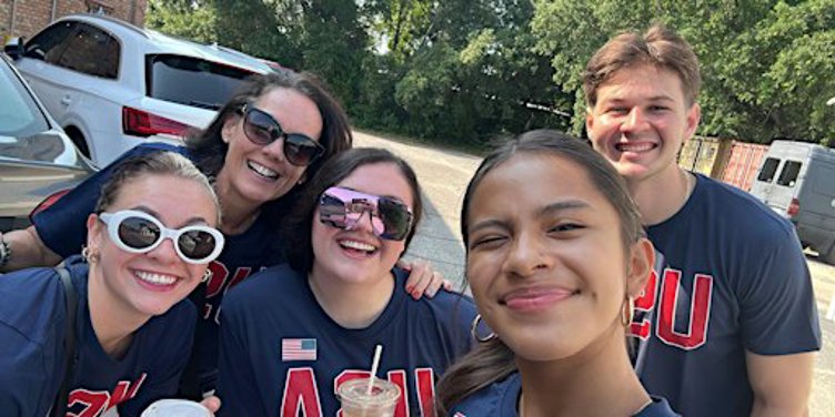 Hudson Hustle Scavenger Hunt