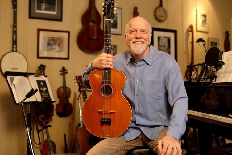 John McCutcheon - A Golden Link Concert