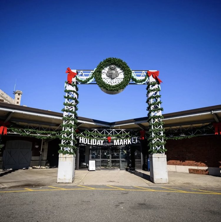 HOLIDAY MARKET