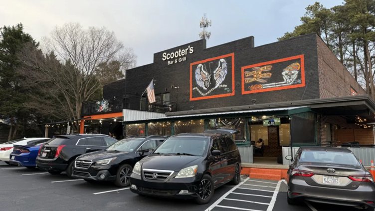 Dinner and live music at Scooters!